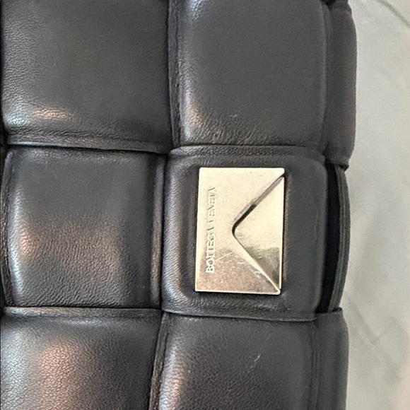 Bottega Veneta Black Crossbody Bag - Picture 4 of 5
